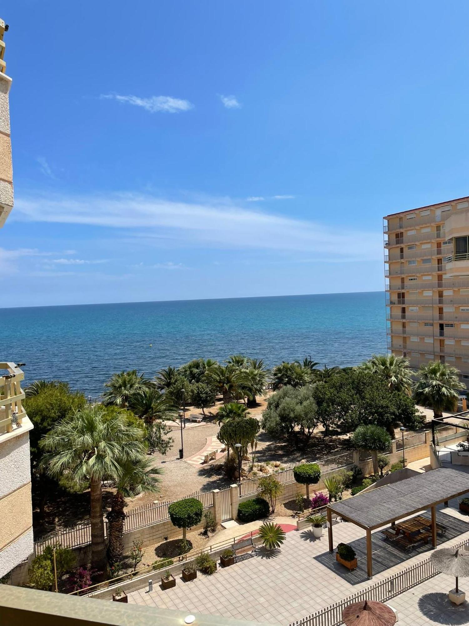 Balcon De Klara Apartment El Campello Luaran gambar